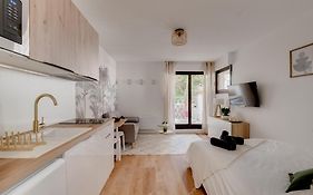 Studio Place Dupuy, Clim, Parking, Terrasse